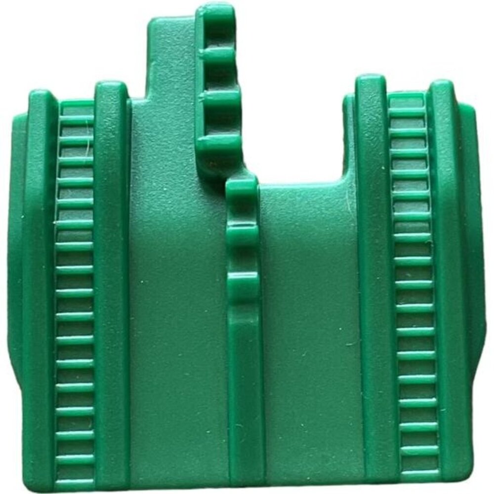 GeoTrax Small Straight Elevated On Ramp Train Track Replacement Green